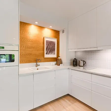 Blue Mare Blizej Morza Premium, 350 M Beach, Garaz Gratis דירה קולובז'ג